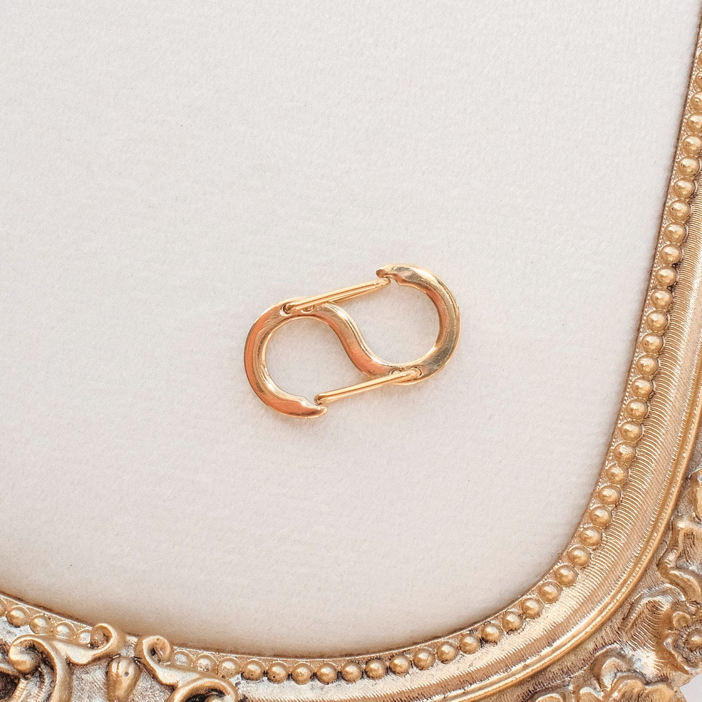 No.6 Gold Charm Holder