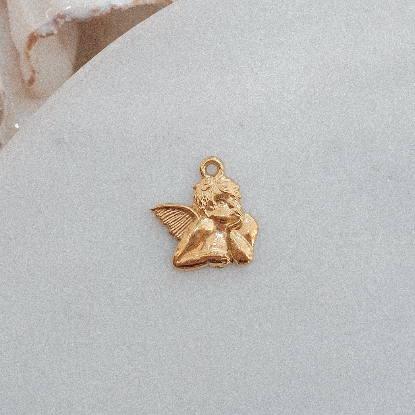 Gold Cutesy Cherub Charm