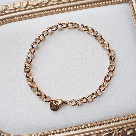 No.4 Gold Bracelet