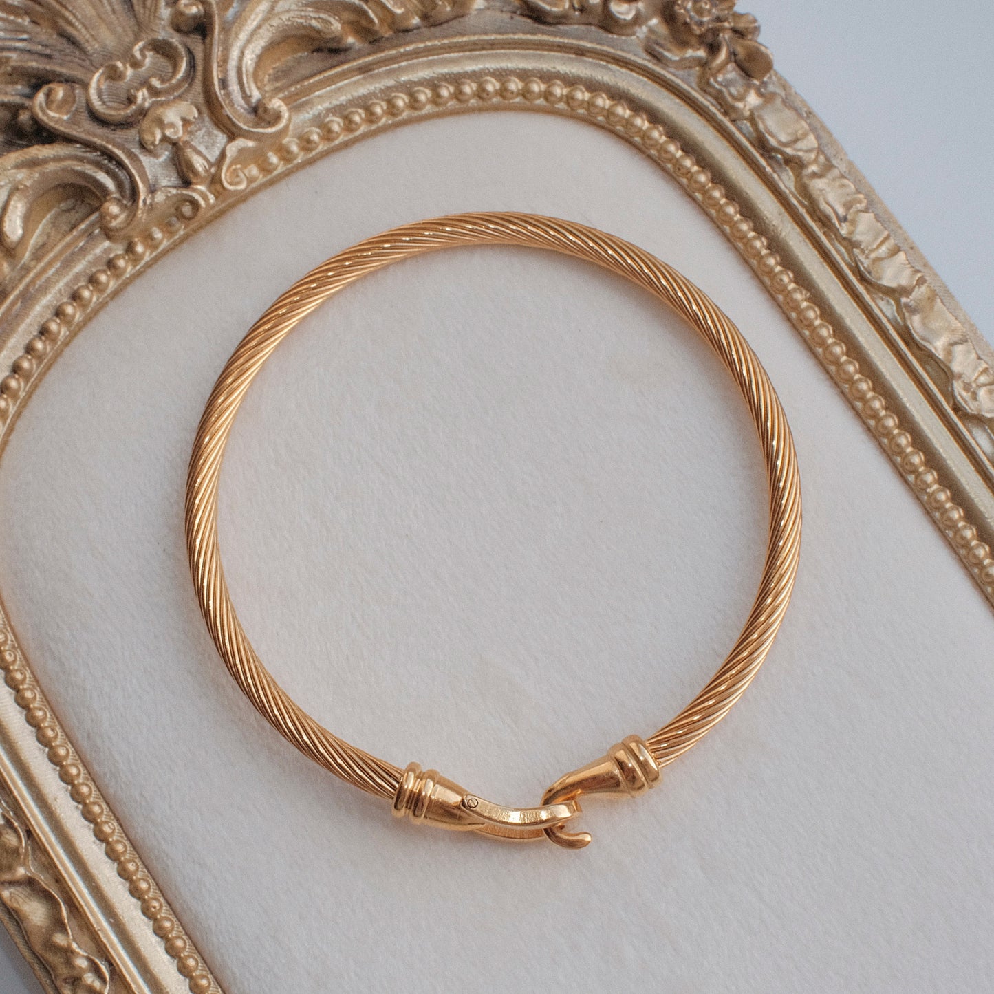 No.10 Gold Bracelet