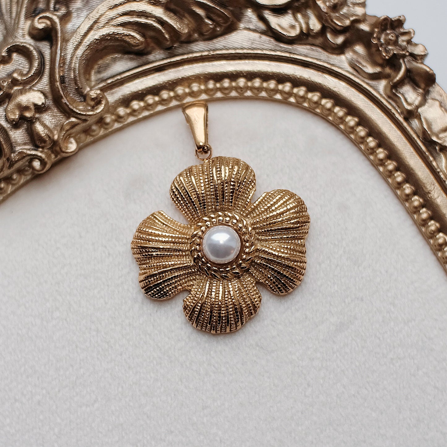 Gold Large Flower Charm