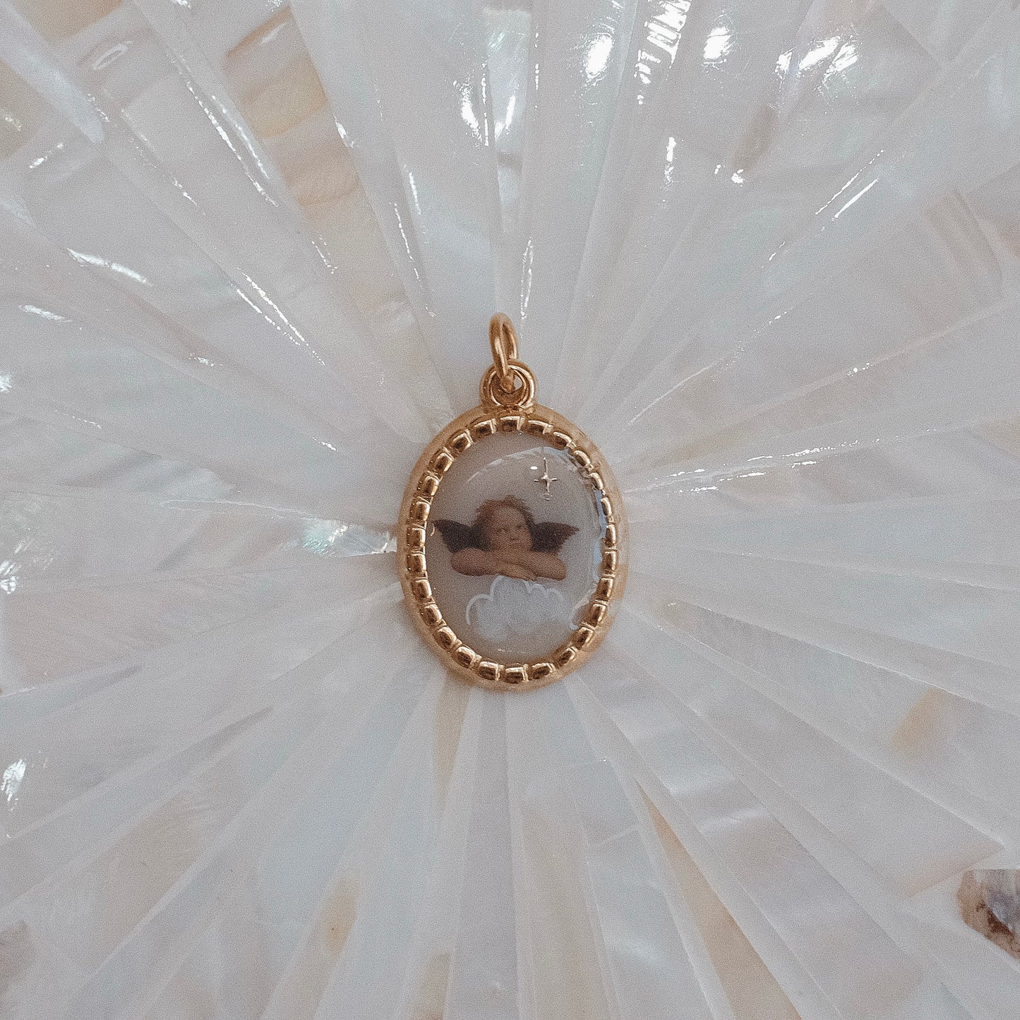 Gold Cherub Dewi Charm