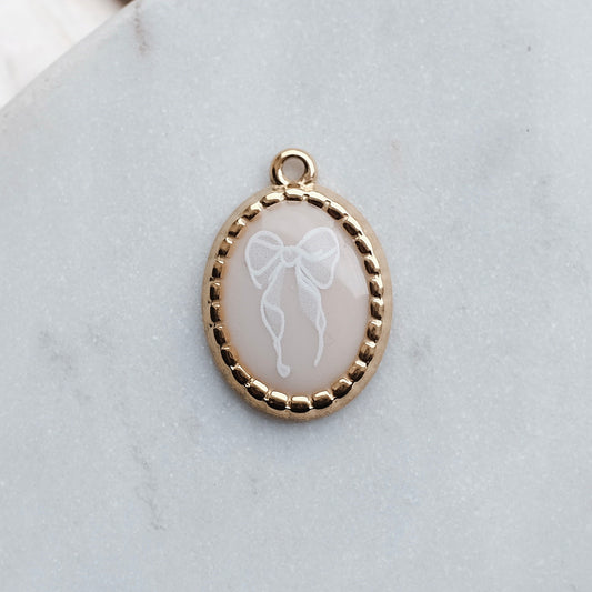 Gold Pretty Bow Charm